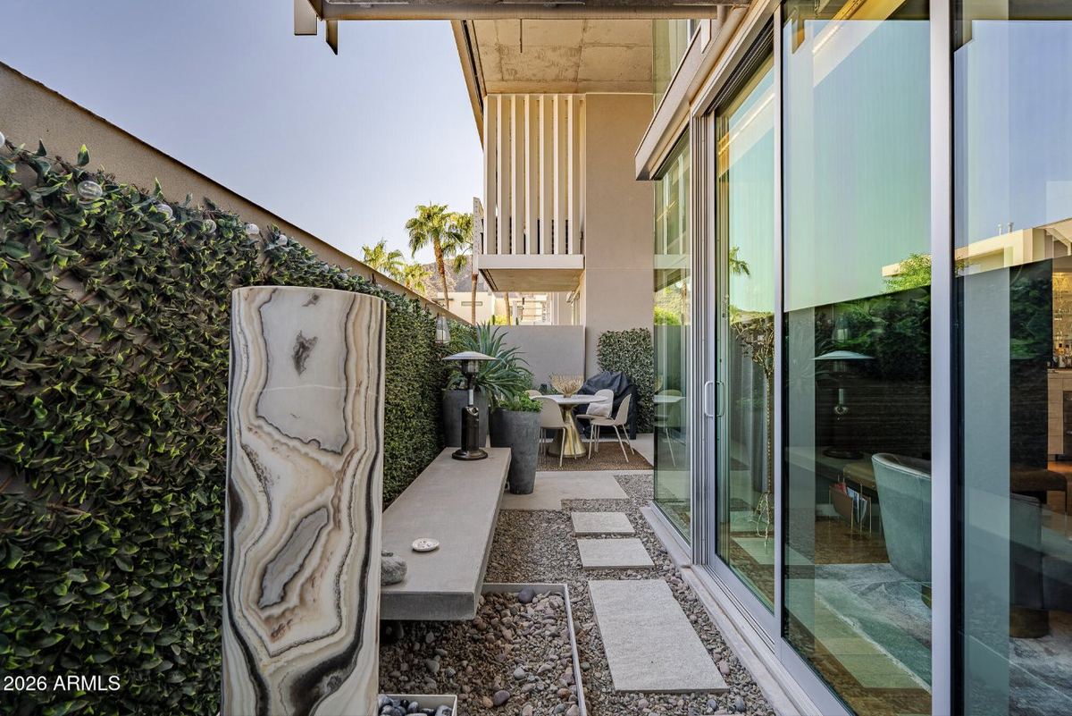 Private Zen garden with onyx water feature